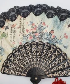 Violet's Coffre Vintage Black Lace Asian Print Fan - 1 Of 1