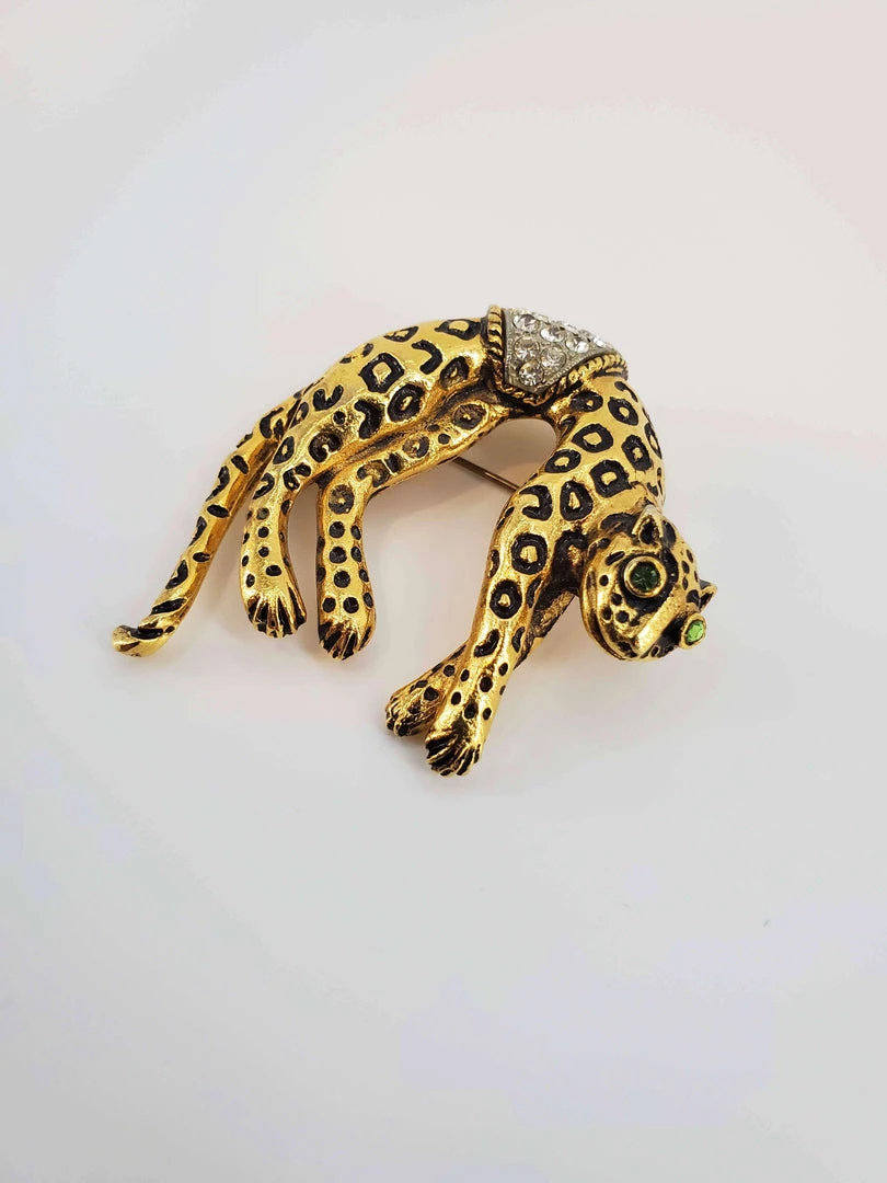 Violet's Coffre Vintage Studded Leopard Brooch - 1 Of 1 4 Violet's Coffre Vintage Studded Leopard Brooch - 1 Of 1