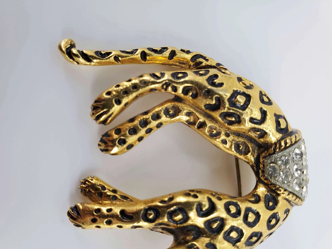 Violet's Coffre Vintage Studded Leopard Brooch - 1 Of 1 6 Violet's Coffre Vintage Studded Leopard Brooch - 1 Of 1