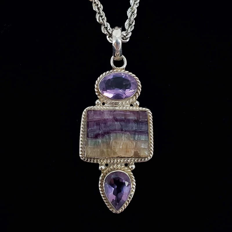 Violet's Coffre Vintage Sterling Amethyst Pendant Necklace - 1 Of 1 3 Violet's Coffre Vintage Sterling Amethyst Pendant Necklace - 1 Of 1