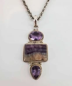 Violet's Coffre Vintage Sterling Amethyst Pendant Necklace - 1 Of 1