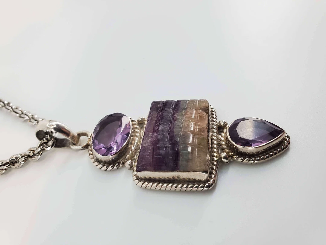 Violet's Coffre Vintage Sterling Amethyst Pendant Necklace - 1 Of 1 5 Violet's Coffre Vintage Sterling Amethyst Pendant Necklace - 1 Of 1