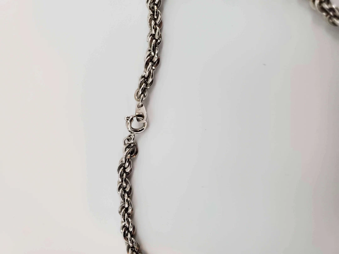 Violet's Coffre Vintage Sterling Amethyst Pendant Necklace - 1 Of 1 8 Violet's Coffre Vintage Sterling Amethyst Pendant Necklace - 1 Of 1